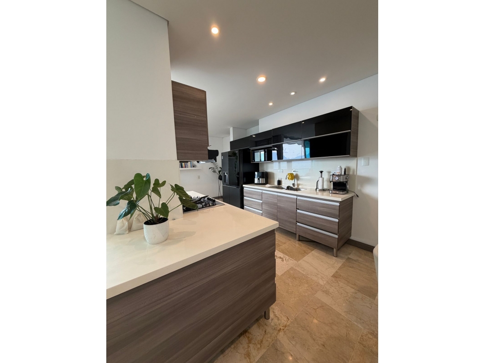 SE VENDE APARTAMENTO EN SABANETA, sector AVES MARIA — foto 6