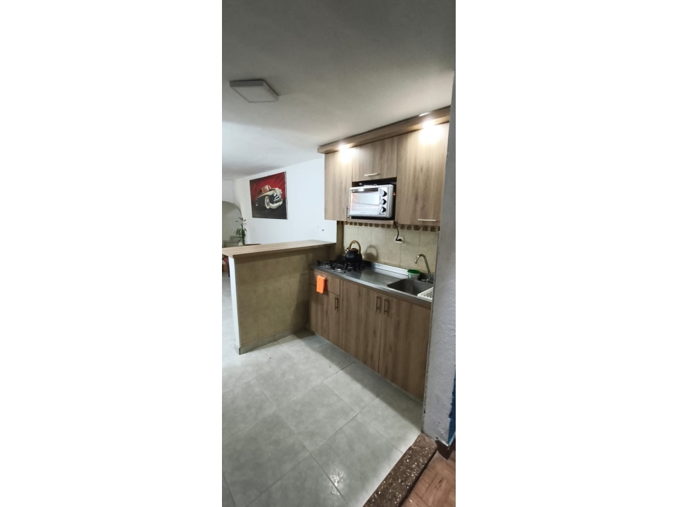SE VENDE APARTAMENTO EN CALASANZ, sector EL PESEBRE — foto 2