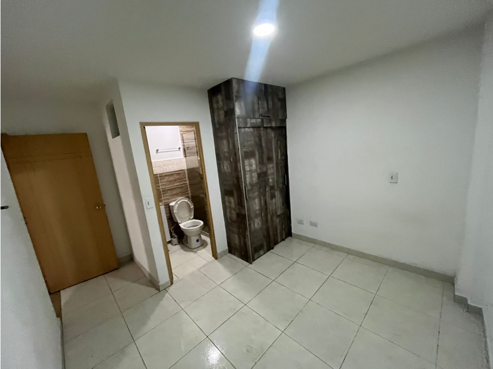 SE VENDE APARTAMENTO EN ITAGUI, sector SANTA MARIA. — foto 5