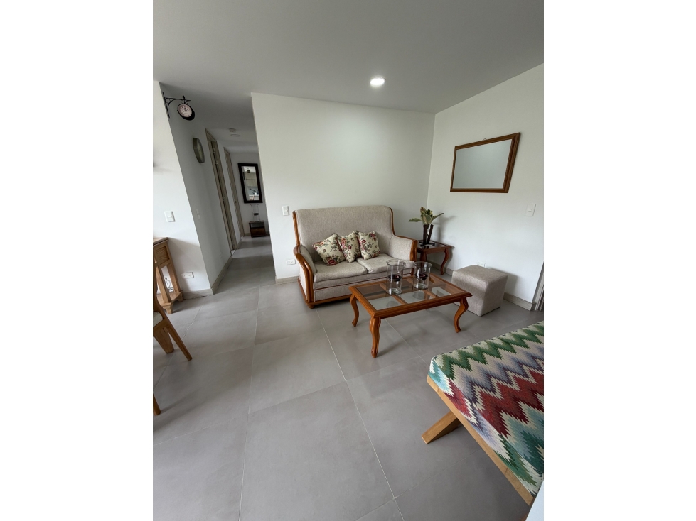 SE VENDE APARTAMENTO EN SABANETA, sector SAN REMO. — foto 5