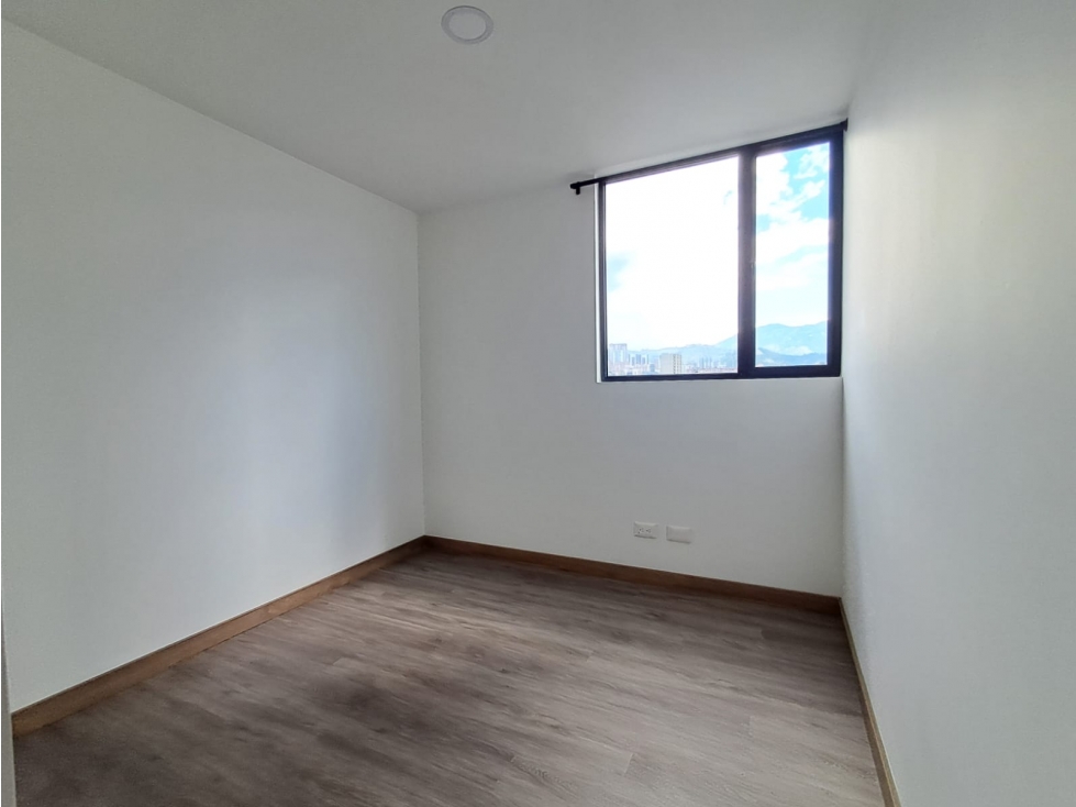 SE VENDE APARTAMENTO EN ENVIGADO, sector LASA VEGAS. — foto 4