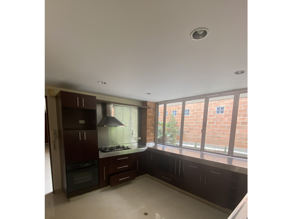 Se VENDE CASA en SABANETA, Sector VEREDA SAN JOSÉ.