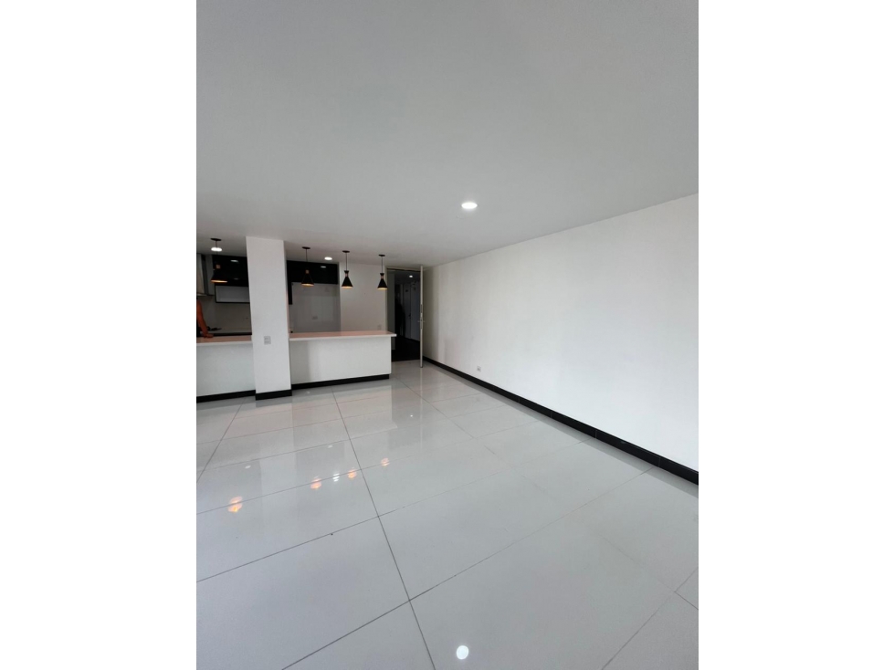 Se VENDE APARTAMENTO en ITAGUI, Sector SURAMÉRICA. — foto 5