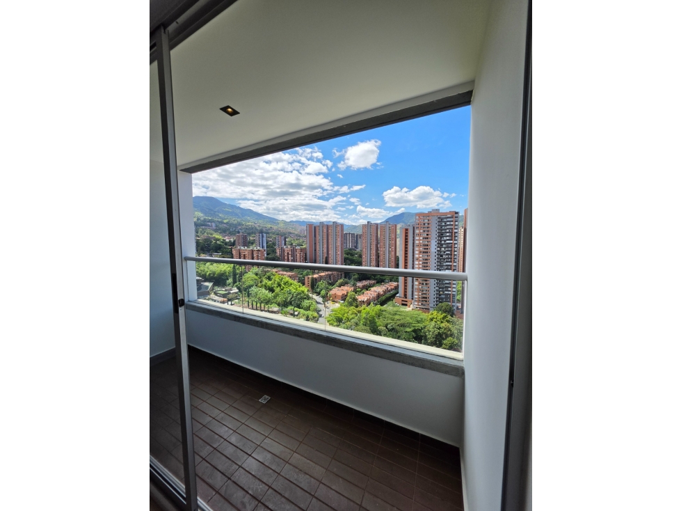 SE VENDE APARTAMENTO EN ITAGUI, sector SURAMERICA. — foto 4