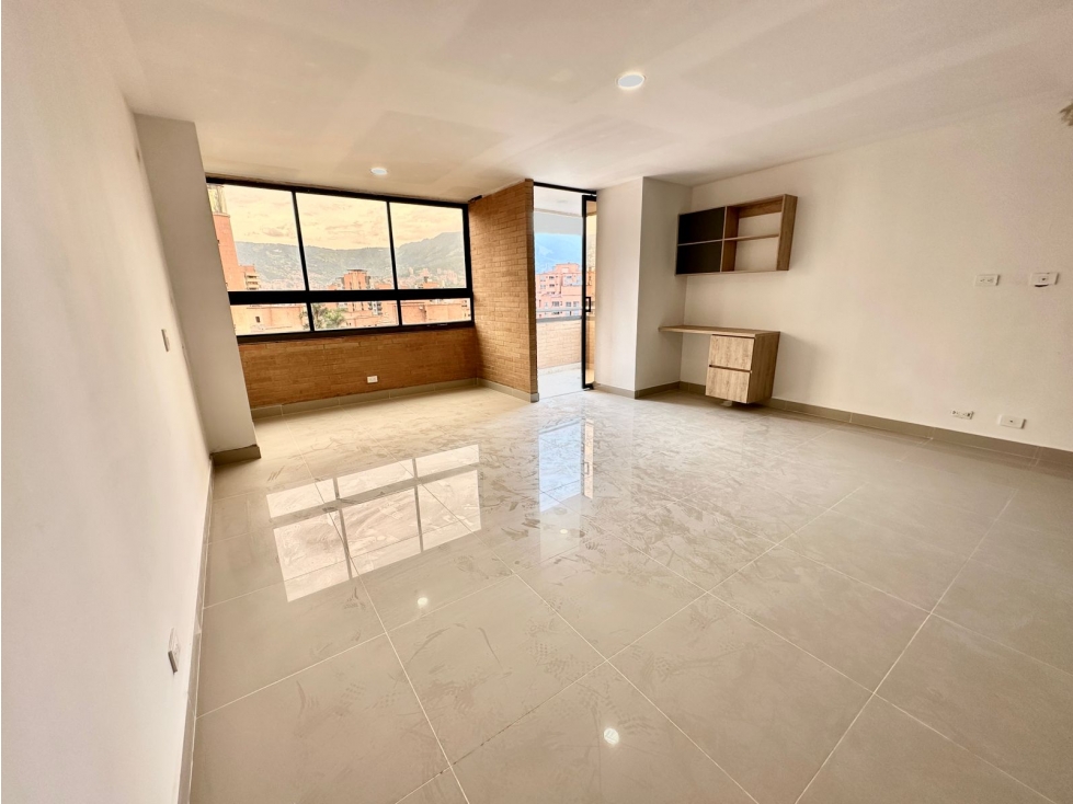 Se VENDE APARTALOFT en LAURELES, MEDELLÍN Sector 2DO PARQUE. — foto 2