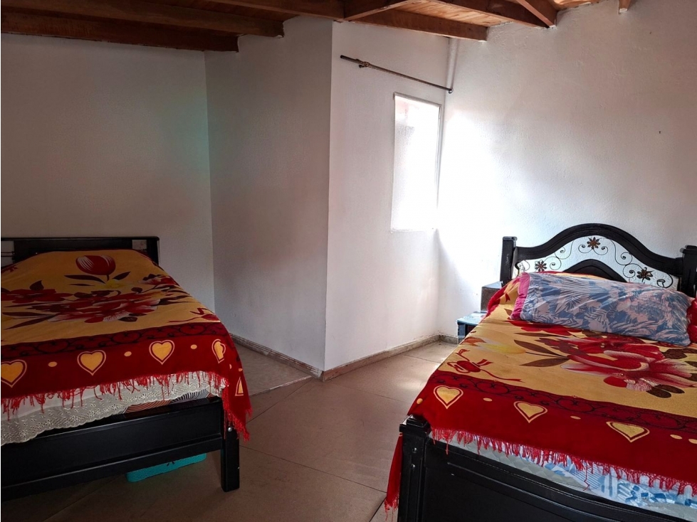 Se VENDE APARTAMENTO en LA FLORESTA, MEDELLÍN Sector METROPOLITANO. — foto 4