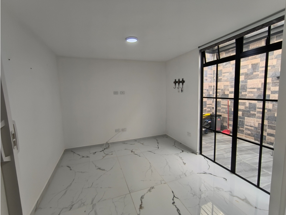 SE VENDE CASA EN EL CARMEN DE VIBORAL, ANTIOQUIA, PARQUE PPAL. — foto 6