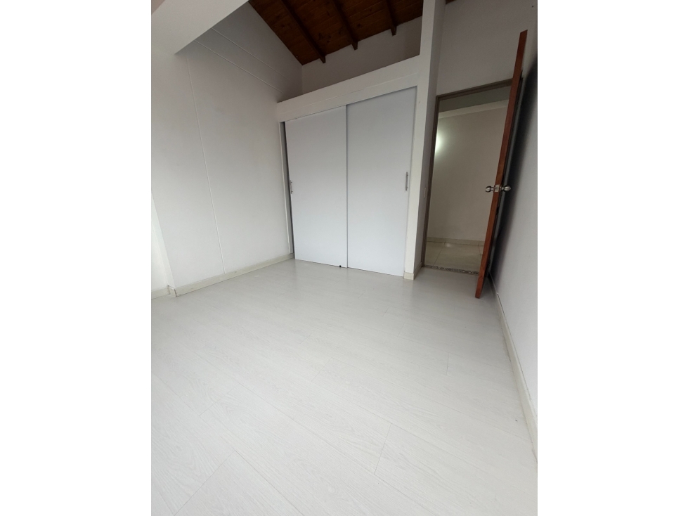 SE VENDE/ARRIENDA APARTAMENTO EN EL POBLADO MEDELLIN, LA FRONTERA — foto 6