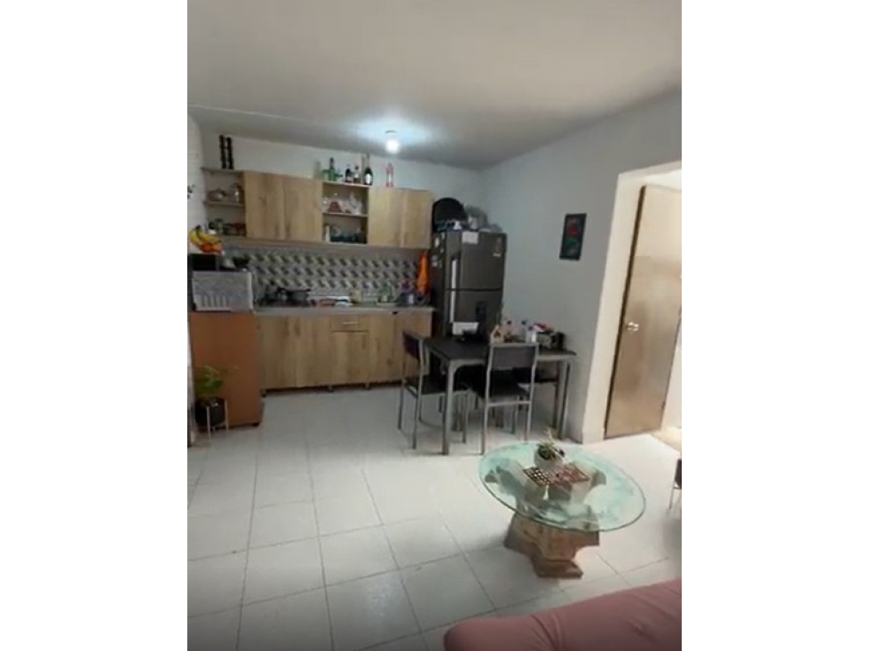 SE VENDE CASA EN MEDELLIN SAN JAVIER, sector METRO SAN JAVIER