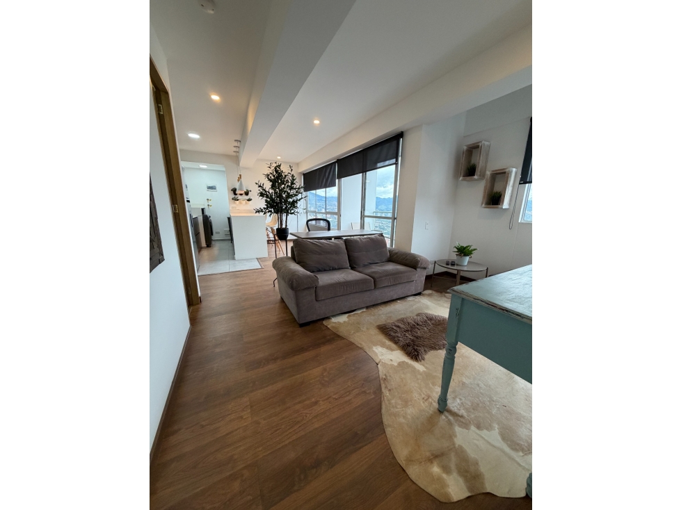 SE ARRIENDA APARTAMENTO EN SABANETA, sector LAS LOMITAS