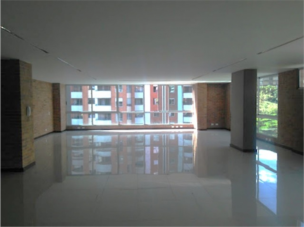 Se ARRIENDA OFICINA en EL POBLADO, MEDELLÍN Sector SAN JULIAN. — foto 4