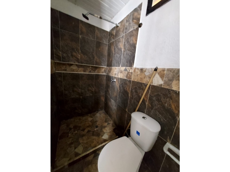 Se VENDE APARTAMENTOS en NIQUIA CAMACOL, sector COLISEO DEL BURRO. — foto 4