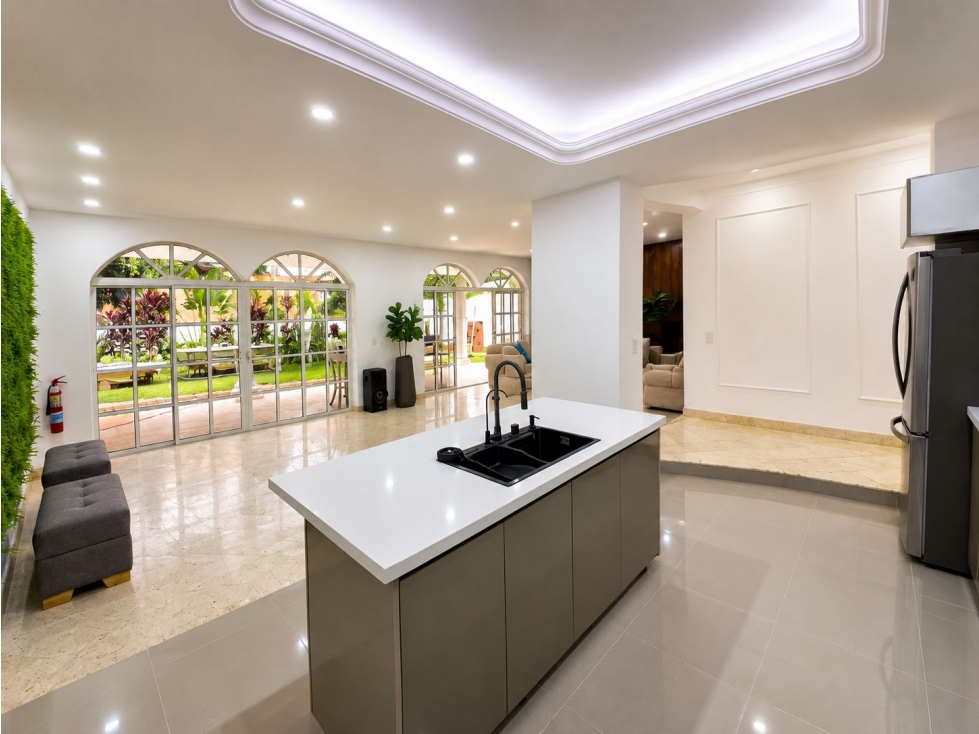 SE VENDE ARRIENDA CASA en EL POBLADO MEDELLIN, sector EL TESORO. — foto 3