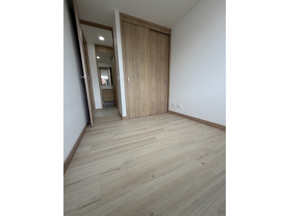 SE ARRIENDA APARTAMENTO EN SABANETA, sector LA DOCTORA — foto 6