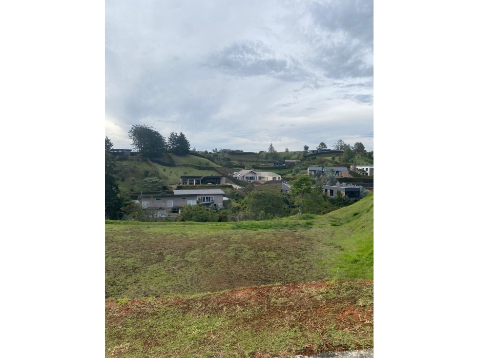 SE VENDE LOTE EN LA CEJA, sector VIA SAN ANTONIO — foto 4