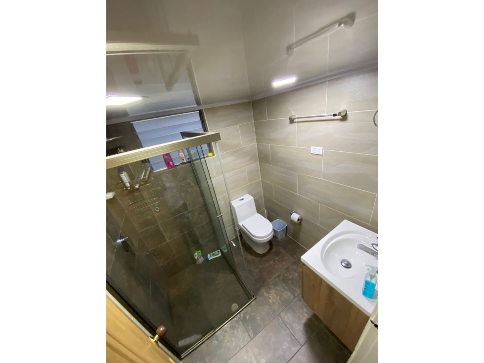 Se VENDE APARTAMENTO en ESTADIO, MEDELLÍN Sector FLORESTA. - 5