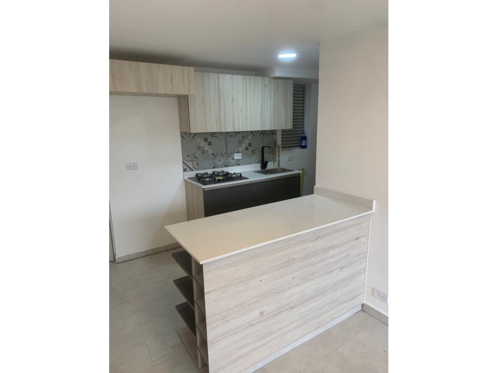 Se VENDE APARTAMENTO en LA ESTRELLA, Sector PUEBLO VIEJO.