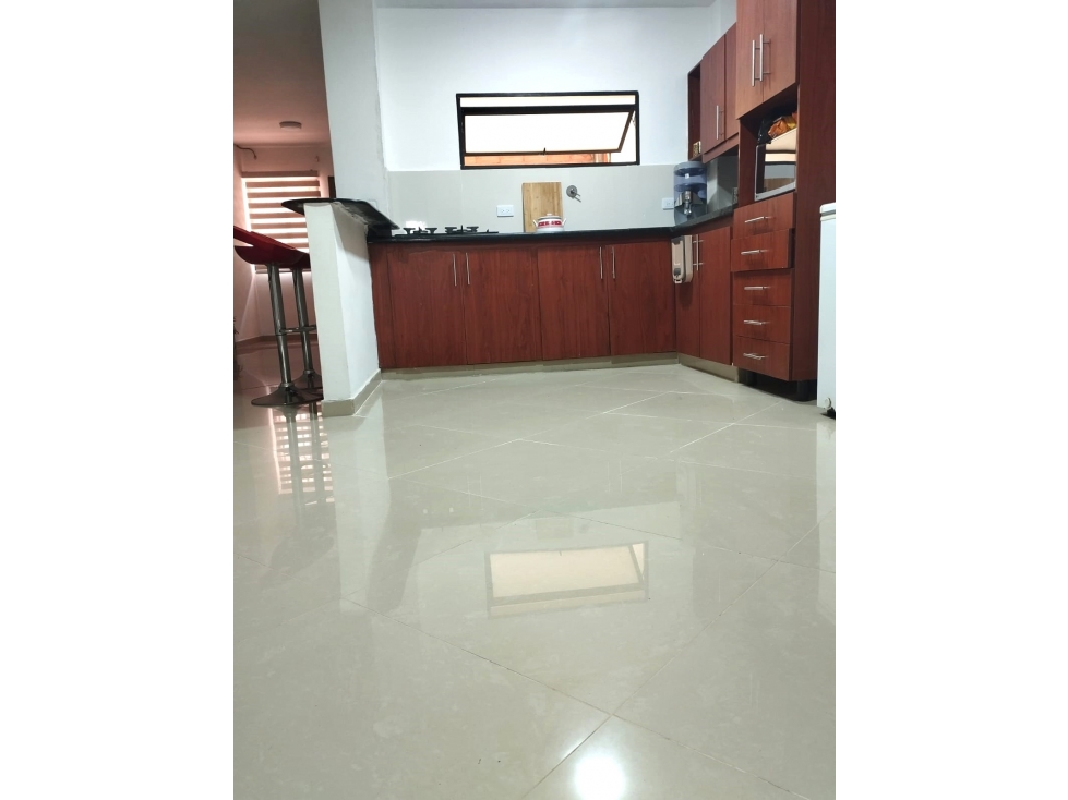 Se VENDE APARTAMENTO en LA ESTRELLA, Sector ALAMEDA.