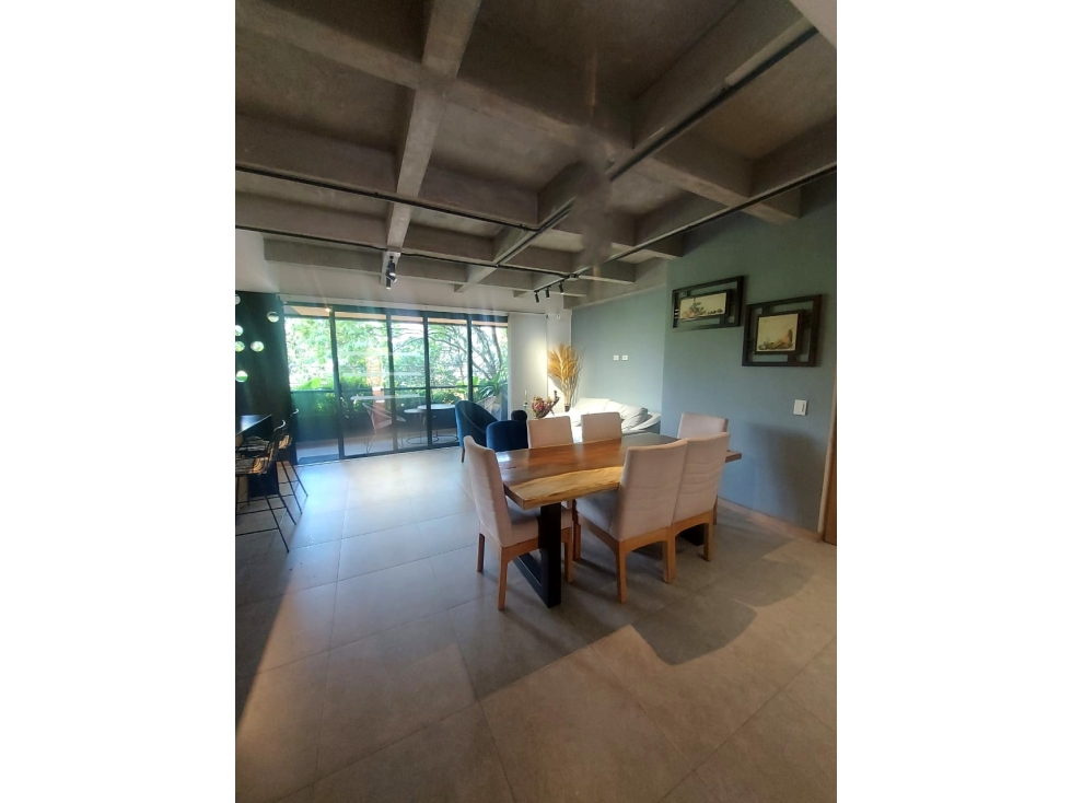Se VENDE APARTAMENTO en LAURELES, MEDELLÍN Sector LA CASTELLANA — foto 3