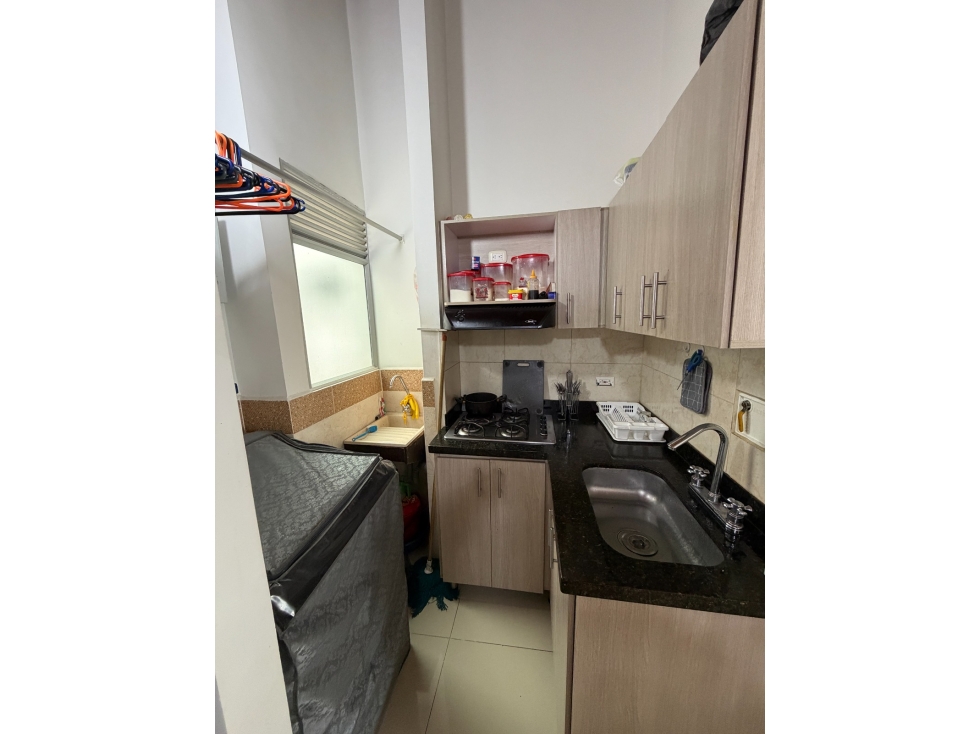 Se VENDE APARTAMENTO en SABANETA, Sector ALTO DE LAS FLORES. — foto 4