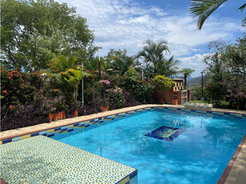 SE VENDE FINCA EN SANTA FE DE ANTIOQUIA, sector ASILO — foto 4