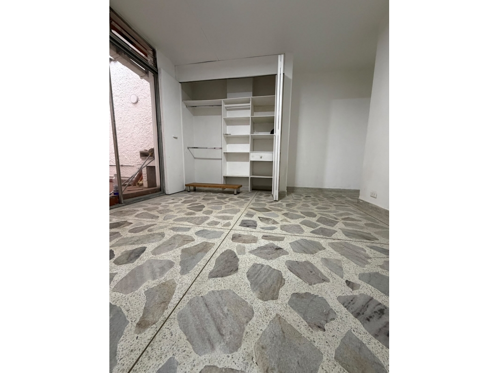 SE VENDE APARTAMENTO EN MEDELLIN, sector SURAMERICANA — foto 5