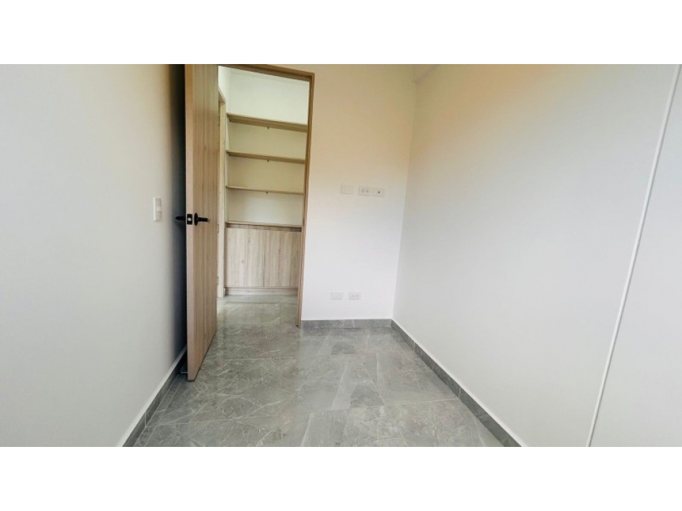 SE VENDE APARTAMENTO EN SABANETA, sector SAN REMO — foto 5