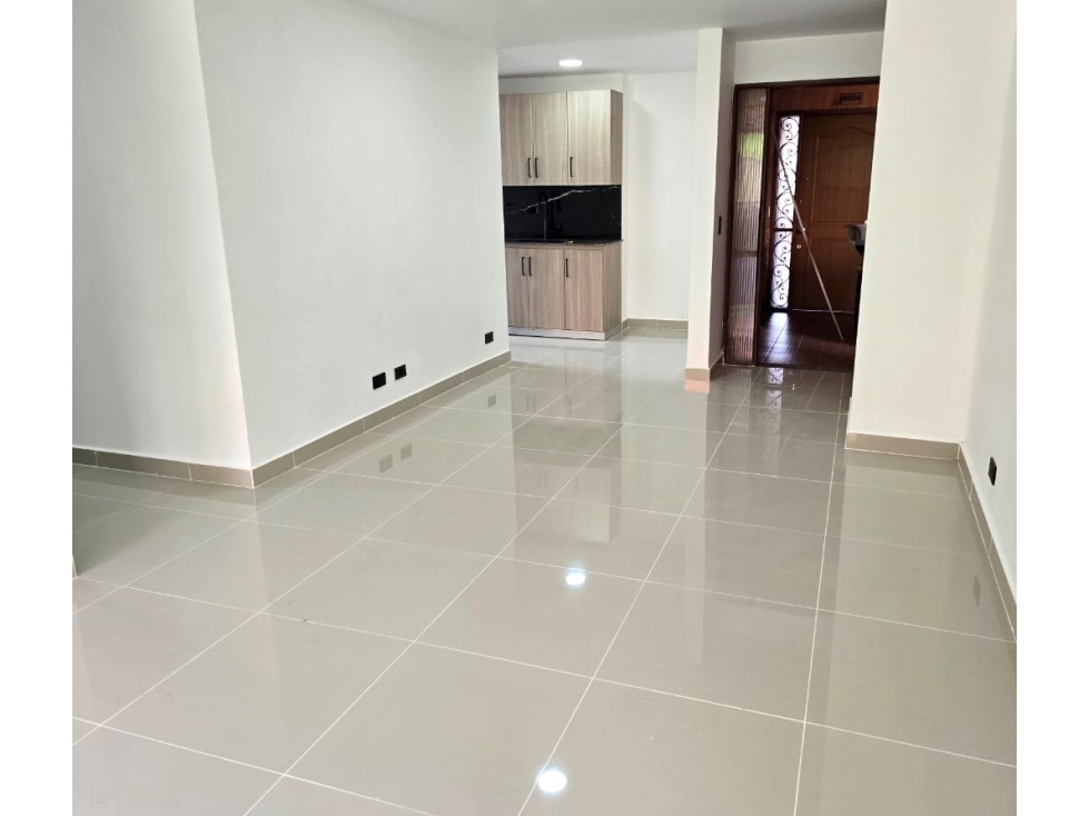 Se VENDE APARTAMENTO en EL POBLADO, MEDELLÍN Sector LOMA DEL INDIO. — foto 6