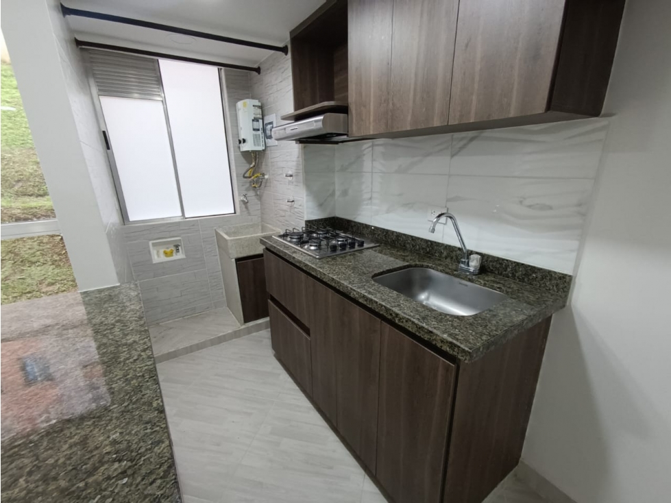 Se VENDE APARTAMENTO en SAN JAVIER, MEDELLÍN Sector EDUARDO SANTOS. — foto 3