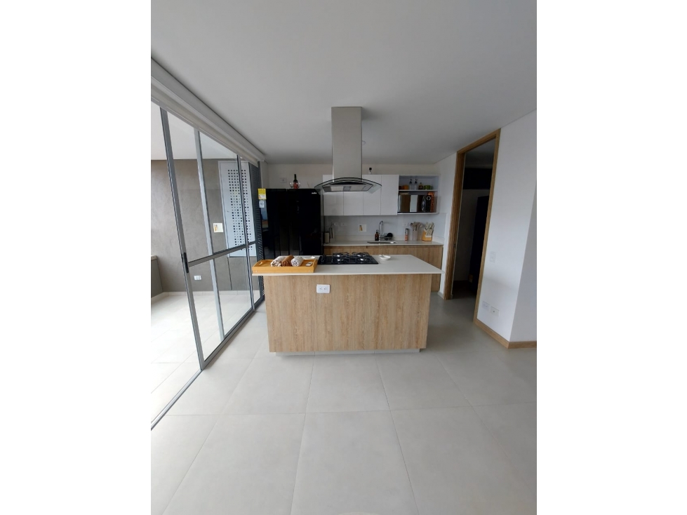 SE VENDE APARTAMENTO EN SABANETA, sector SAN JOSE