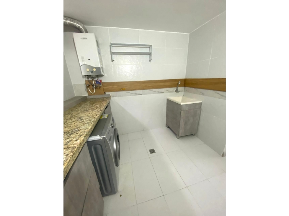Se VENDE/ARRIENDA CASA en EL POBLADO, MEDELLÍN Sector SAN LUCAS. — foto 4