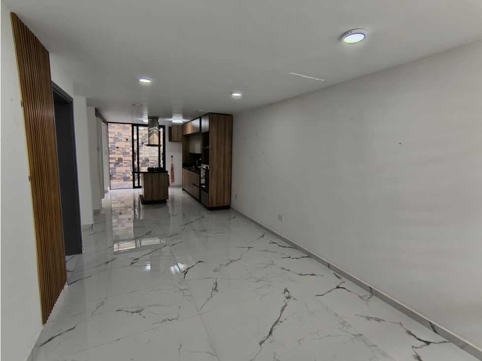 SE VENDE CASA EN EL CARMEN DE VIBORAL, ANTIOQUIA, PARQUE PPAL. — foto 4
