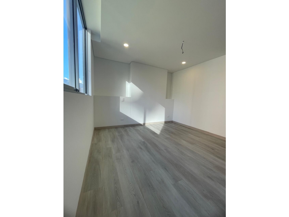 SE VENDE APARTAMENTO EN ENVIGADO, sector LOMA LOS MESA. — foto 6