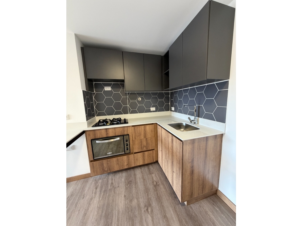 SE VENDE APARTAMENTO EN ENVIGADO, sector AV. LAS VEGAS