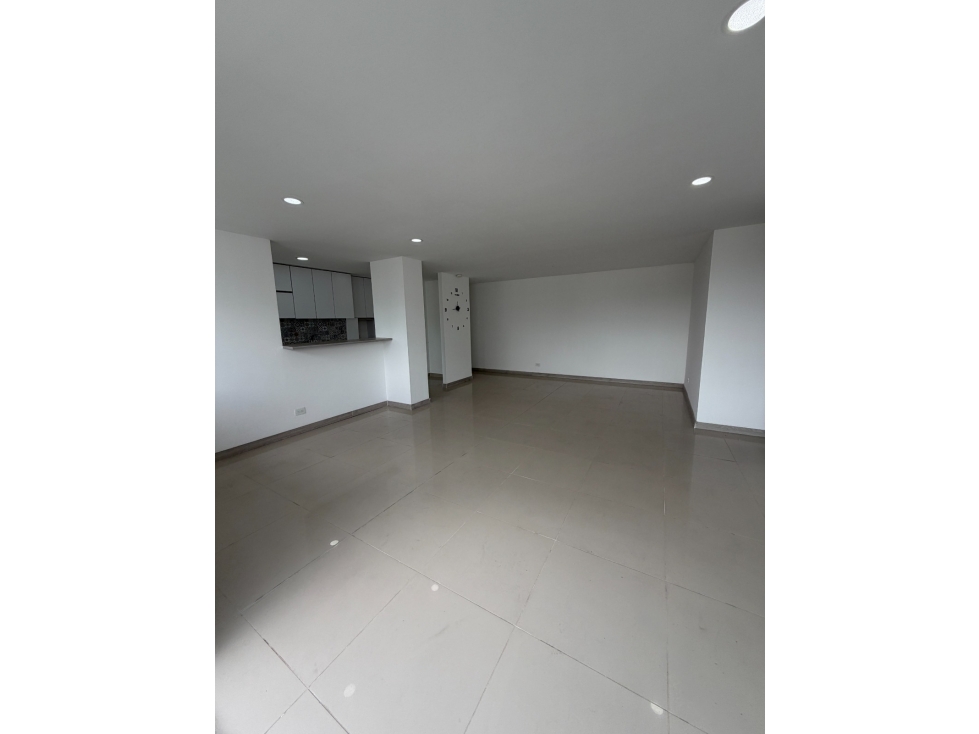 SE VENDE APARTAMENTO EN ITAGUI, sector SURAMERICA — foto 2
