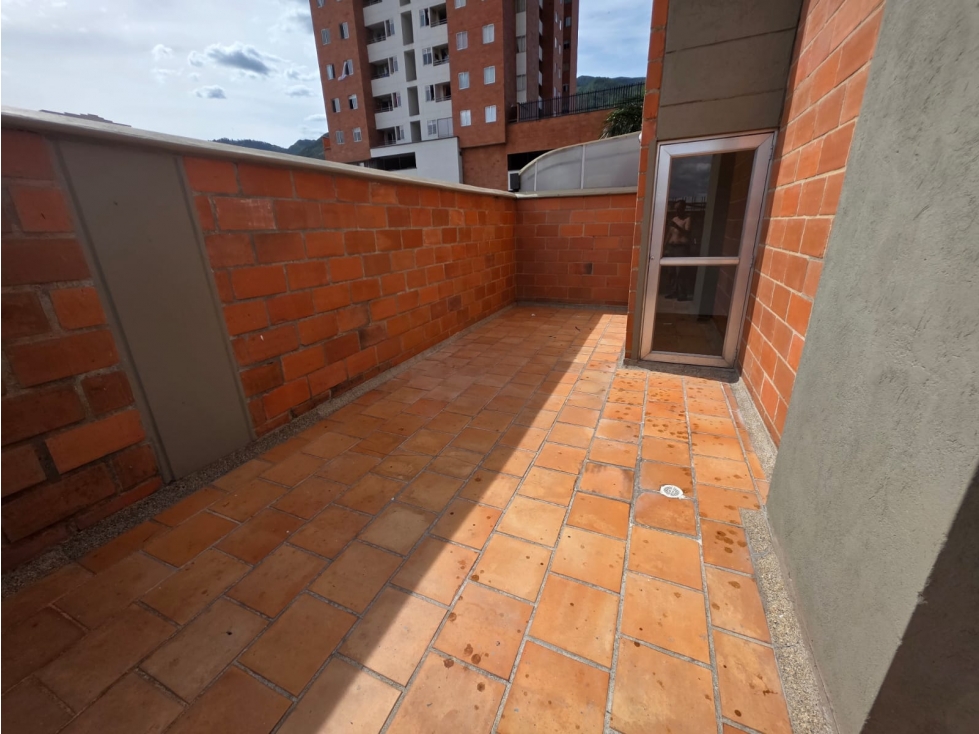 SE VENDE APARTAMENTO EN BELLO, sector NIQUIA. — foto 4