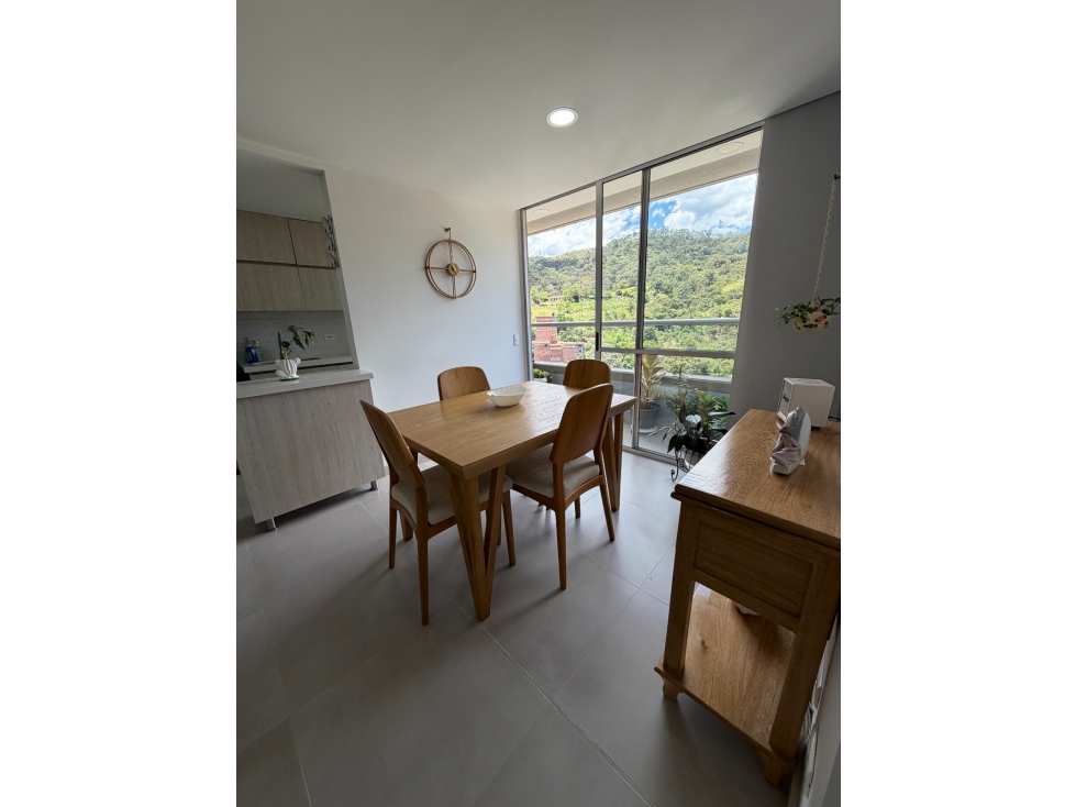 SE VENDE APARTAMENTO EN SABANETA, sector SAN REMO. — foto 2
