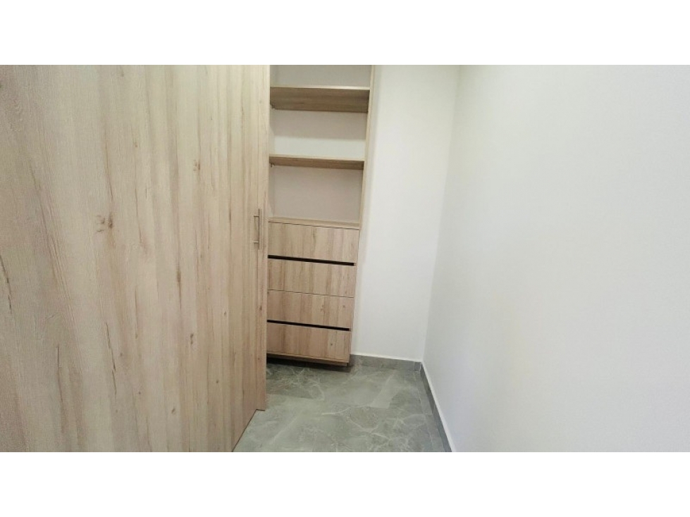 SE VENDE APARTAMENTO EN SABANETA, sector SAN REMO — foto 6