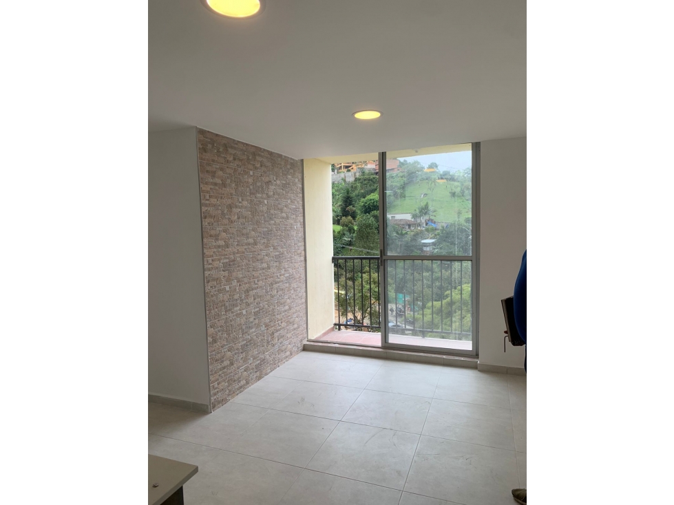 Se VENDE APARTAMENTO en LA ESTRELLA, Sector PUEBLO VIEJO. — foto 2
