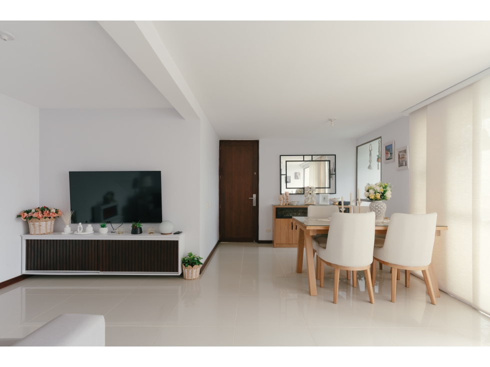 Se VENDE APARTAMENTO en ENVIGADO, Sector LOMA DEL BARRO. — foto 5