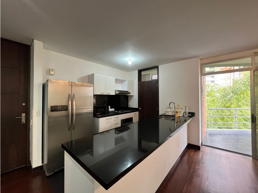 Se VENDE APARTAESTUDIO en EL POBLADO, MEDELLÍN Sector EL TESORO.