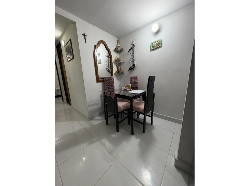 SE VENDE APARTAMENTO EN SAN JAVIER MEDELLIN, sector EL SOCORRO — foto 2