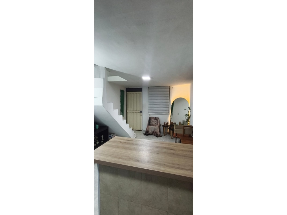SE VENDE APARTAMENTO EN CALASANZ, sector EL PESEBRE — foto 4