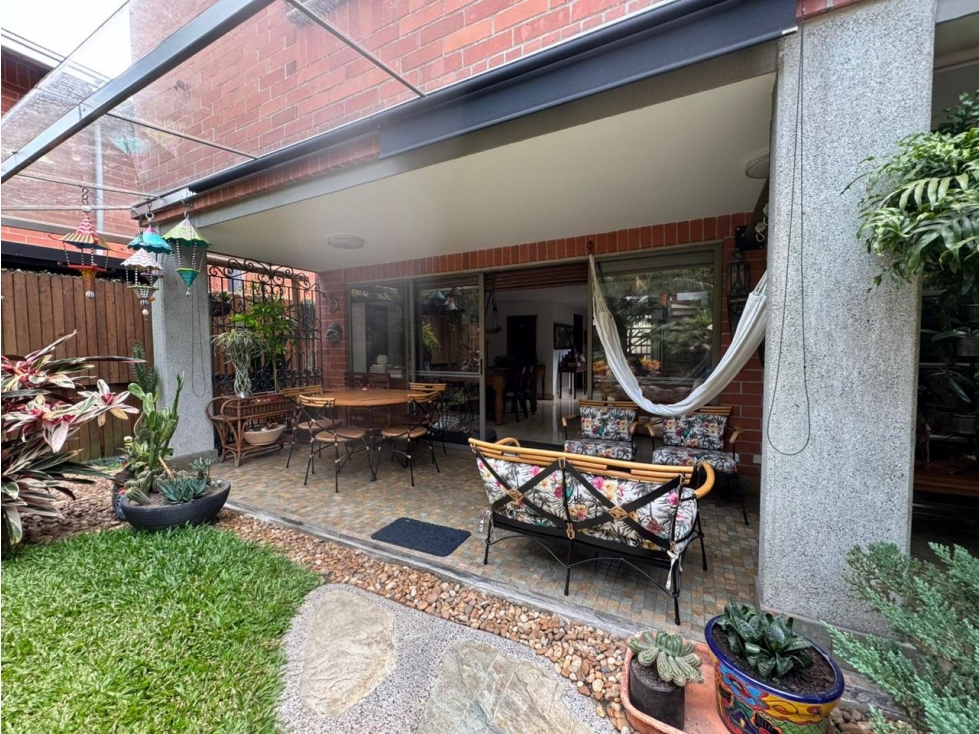 SE VENDE CASA EN ENVIGADO, sector LA SEBASTIANA — foto 4