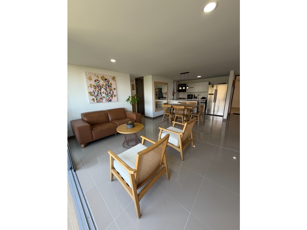 SE VENDE APARTAMENTO EN SABANETA, sector AVES MARIA