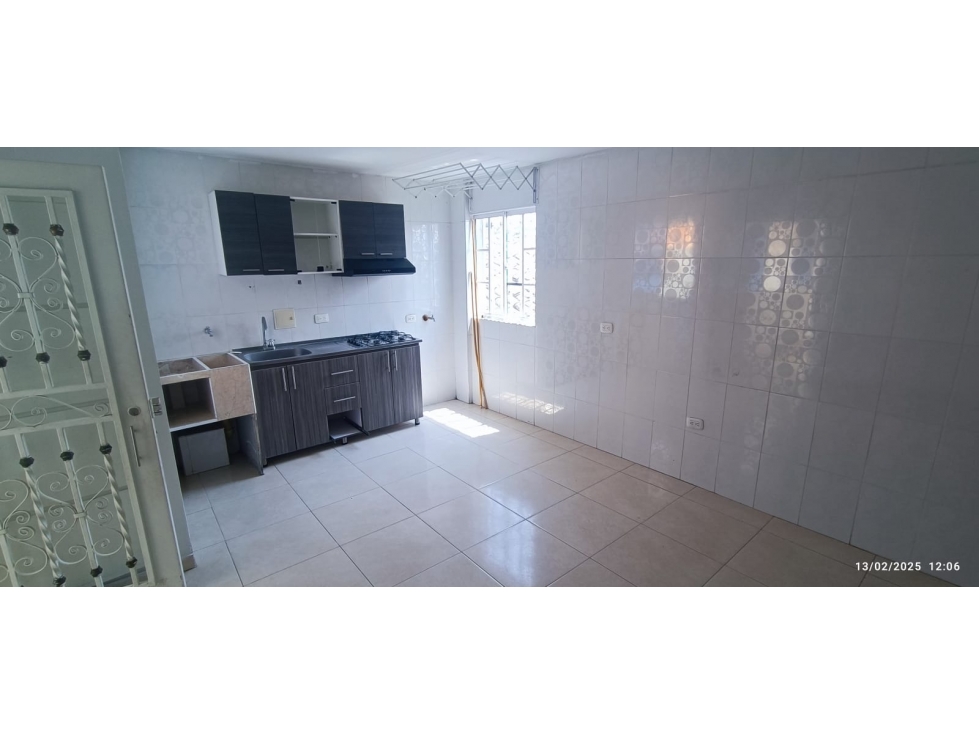 SE ARRIENDA APARTAESTUDIO - GIRARDOT — foto 4