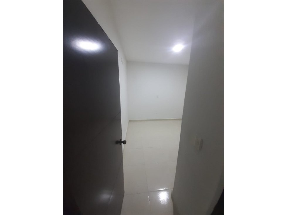 Se Arrienda Apartamento en el Barrio Girardot — foto 6
