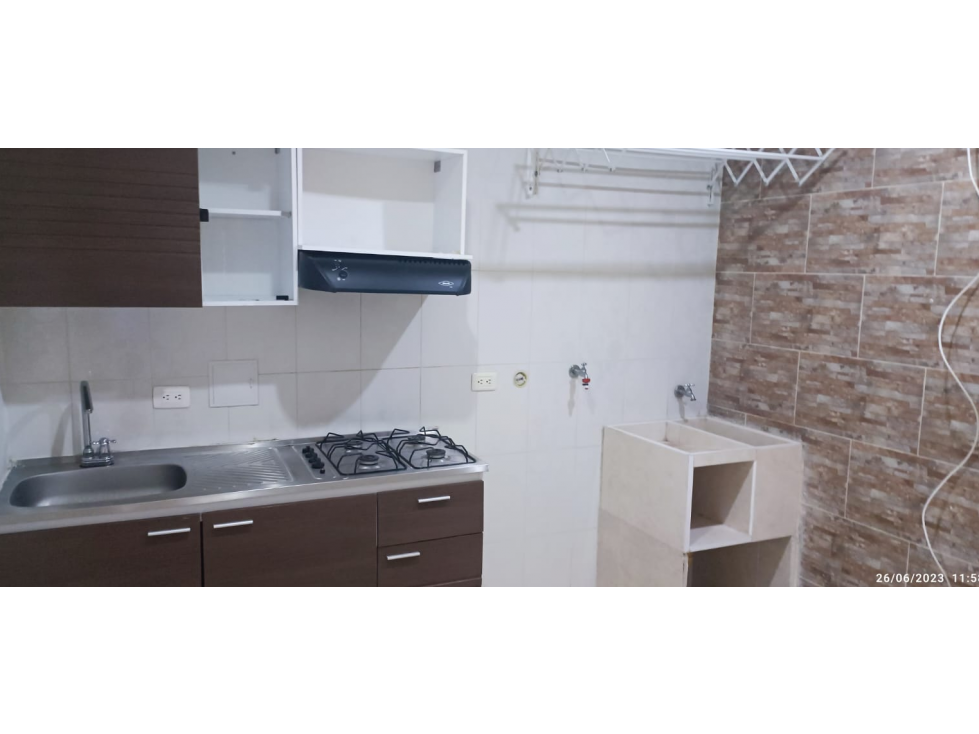 Se Arrienda Aparta - estudio Barrio Girardot — foto 4