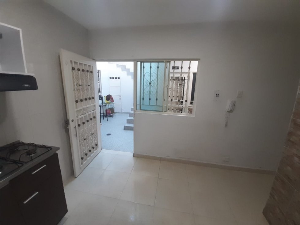 Se Arrienda Apartamento en el Barrio Girardot — foto 2