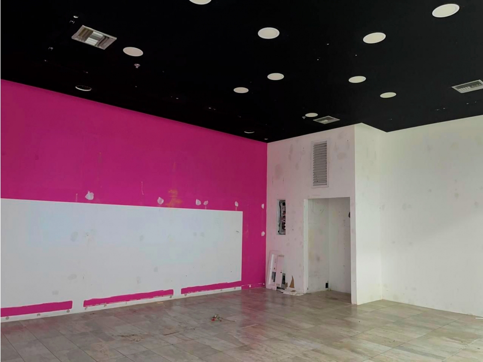 Se vende local en Unicentro/Valledupar - 4